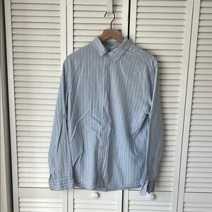 H&M Light Blue Pinstripe Casual Shirt Sz L